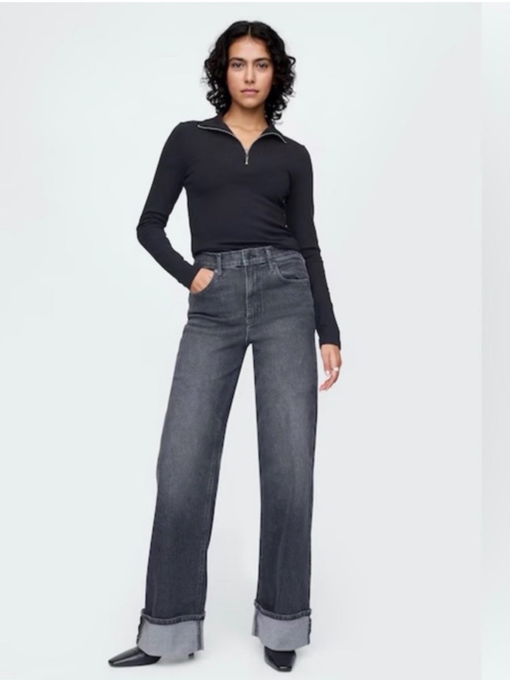 GAP High-Rise Stride Wide-Leg Cuff Jeans - Black Wash SIZE 27P 4P